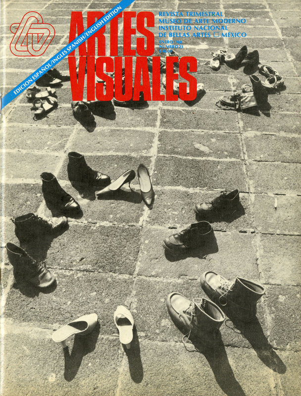 Cover of the twenty-third issue of Artes Visuales, picturing a black-and-white photo of various pairs of shoes on concrete.